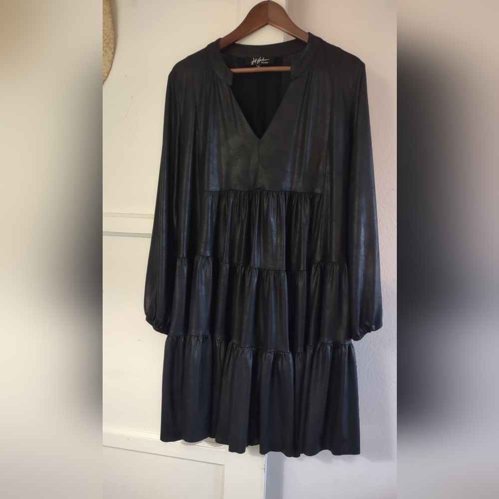 JEFF Gallano Paris Black Speckled Tiered Tunic